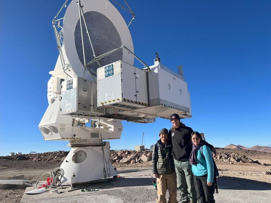 Professor Jen Ito with students Jacob Nelson and Michael Lew